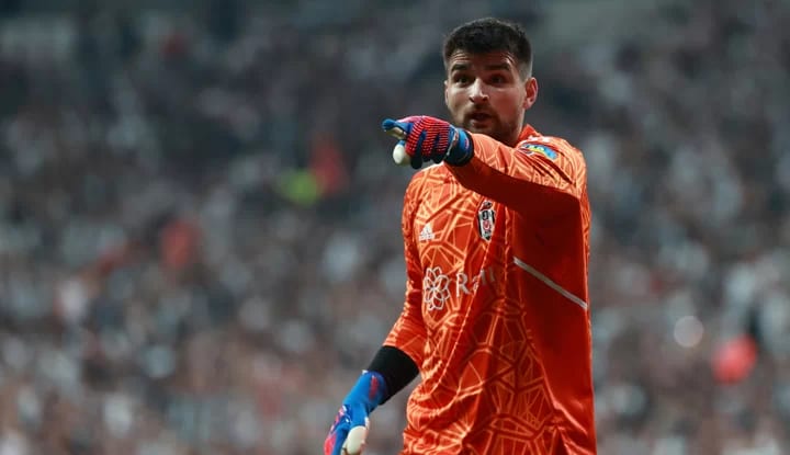 Beşiktaş'ta Ersin Destanoğlu'na Belçika'dan talip!