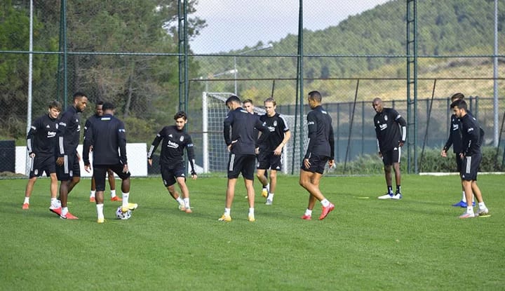 Beşiktaş'ta gözler testte! 3 oyuncu için büyük önem taşıyor!