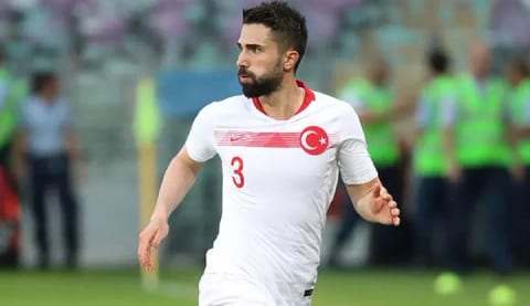 Beşiktaş’ta Hasan Ali Kaldırım sesleri!