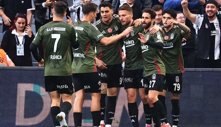 Beşiktaş’ta hedef 3. sıra, gözler transferde!