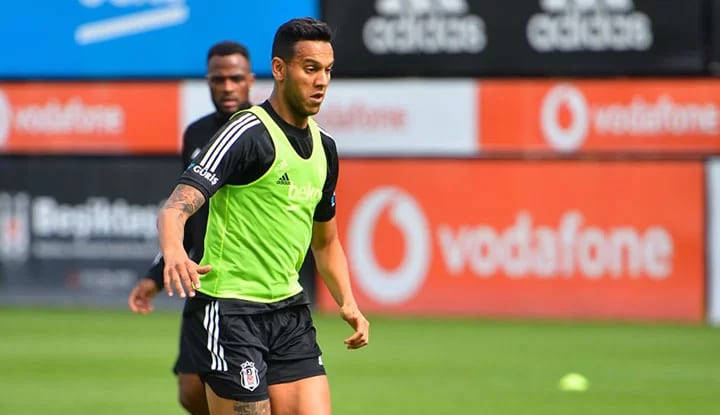 Beşiktaş'ta Josef de Souza mutlululuğu