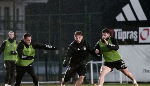 Beşiktaş’ta kadro dışı kalanlar antrenmana katıldı!