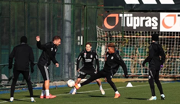 Beşiktaş'ta kupada rotasyon: Sivasspor maçı öncesi 3 eksik
