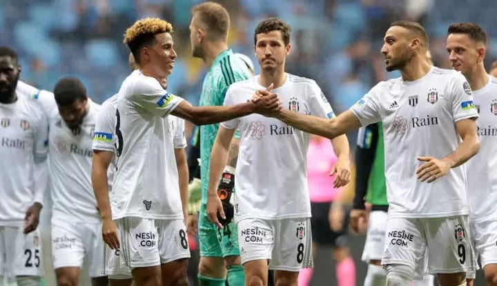 Beşiktaş’ta kur krizi! Cenk’ten sonra Salih de…