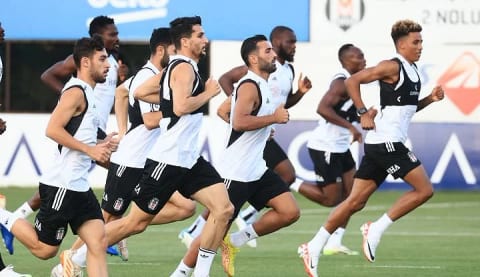 Beşiktaş'ta Masuaku’nun yerine Umut Meraş!