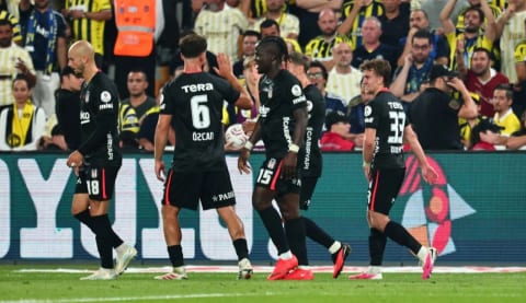 Beşiktaş’ta milli ara alarmı!