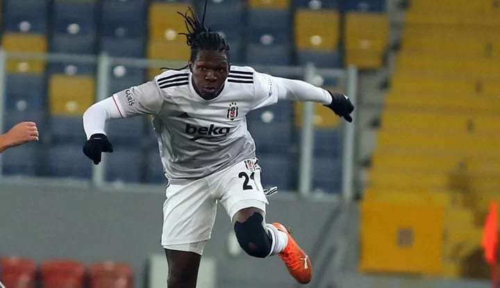 Beşiktaş'ta N'Sakala sakatlandı!