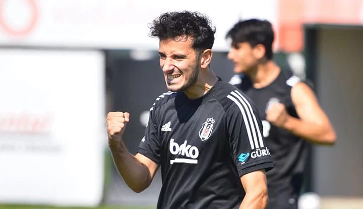 Beşiktaş'ta Oğuzhan Özyakup gelişmesi