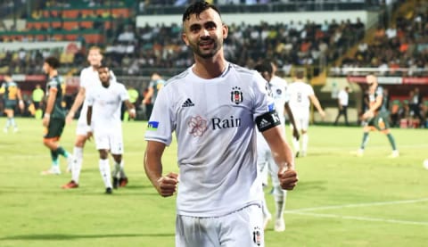 Beşiktaş'ta önemli 3 isim forma giyemeyecek!