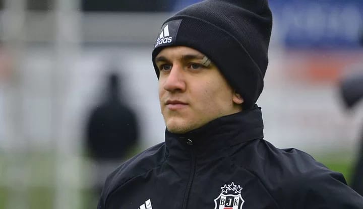 Beşiktaş'ta Rıdvan Yılmaz'a büyük onur! TOP 5'te yer aldı!