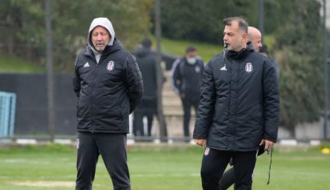 Beşiktaş'ta sağ kanat ve sol bekte kimin oynayacağı netleşiyor! İşte son gelişmeler...