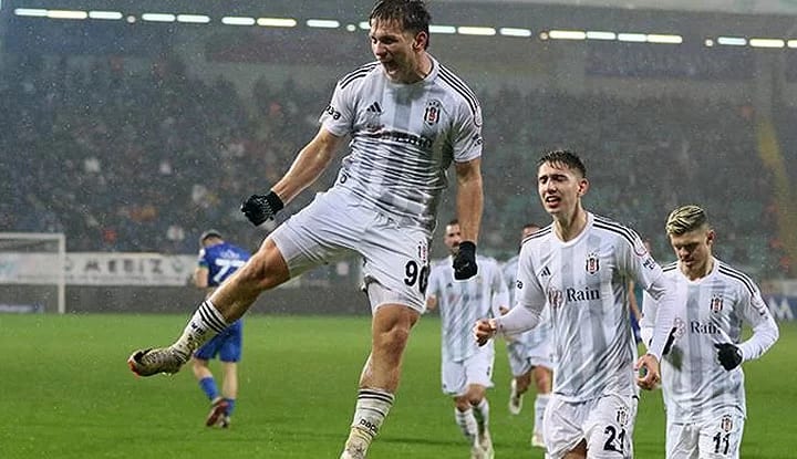 Beşiktaş'ta, Semih Kılıçsoy alarmı!