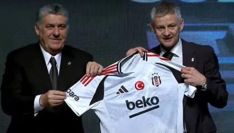 Beşiktaş’ta sıcak saatler! Toplantı devam ediyor!