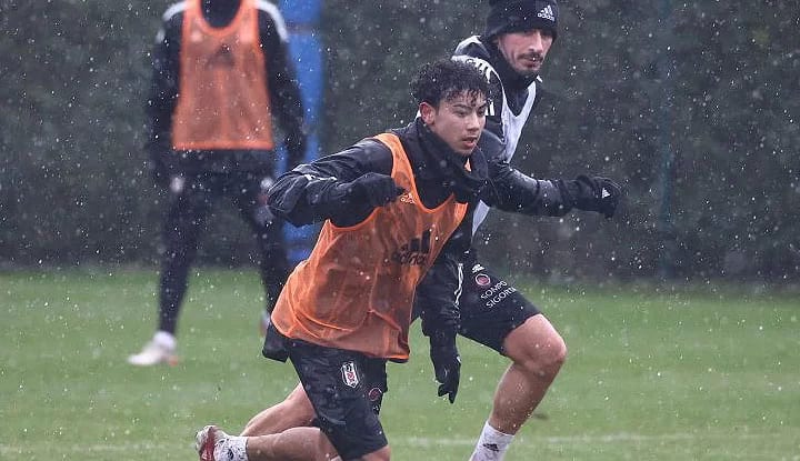 Beşiktaş'ta sistem değişiyor! İşte detaylar!