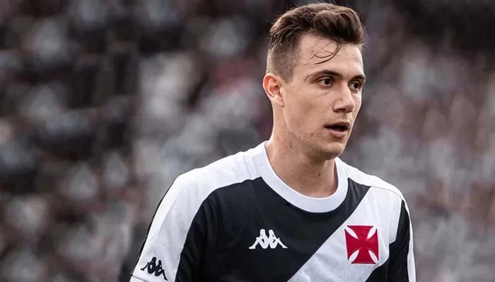 Beşiktaş’ta sol bek gündemi!
