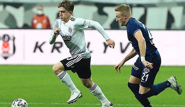 Beşiktaş'ta son dakika gelişmesi! Rıdvan'a 5 yıllık sözleşme!