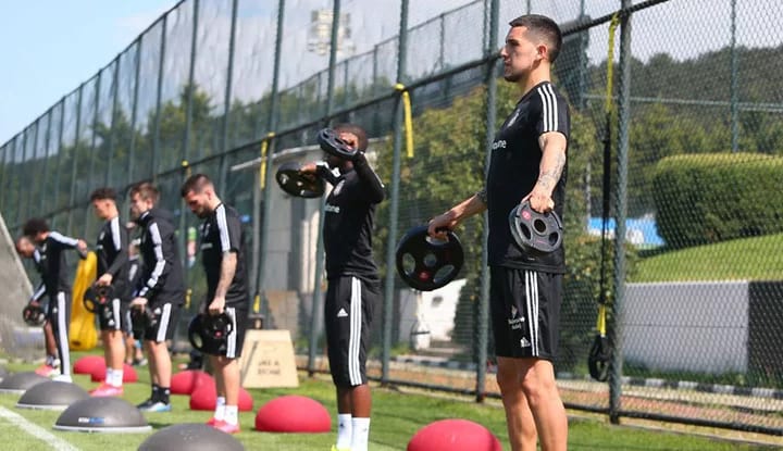Beşiktaş'ta son dakika kararı!