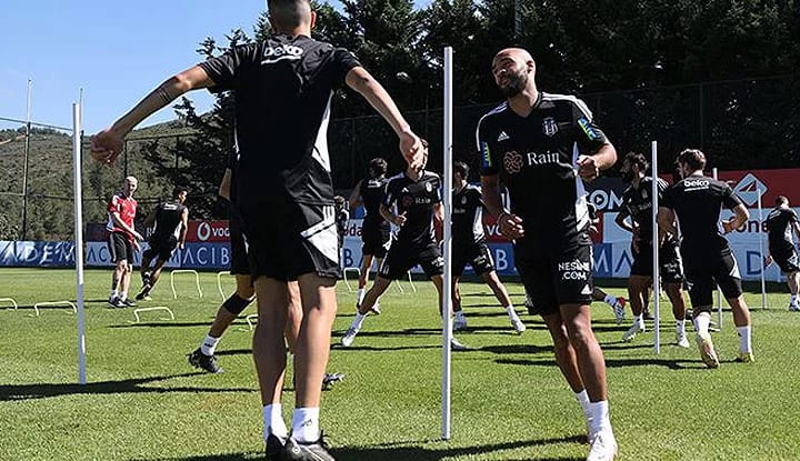Beşiktaş'ta Tayfur Bingöl ile Nathan Redmond ilk antrenmanlarına çıktı!