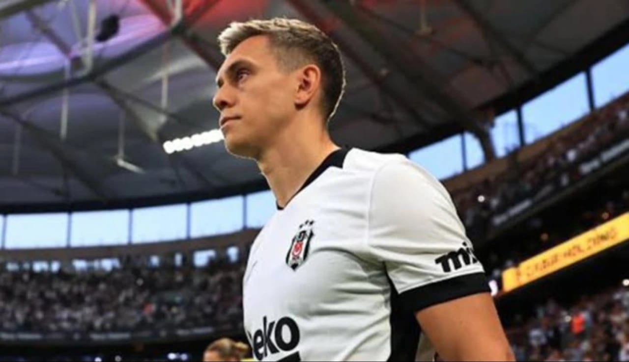Beşiktaş'ta Trossard gelişmesi! Van Bommel'den Fransa maçı öncesi flaş açıklama