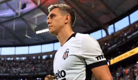 Beşiktaş'ta Trossard gelişmesi! Van Bommel'den Fransa maçı öncesi flaş açıklama