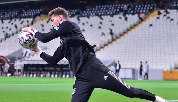 Beşiktaş'ta Utku Yuvakuran için yeni karar