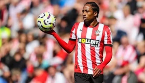 Beşiktaş'ta Walker-Peters'ın transferi iptal etme sebebi belli oldu!