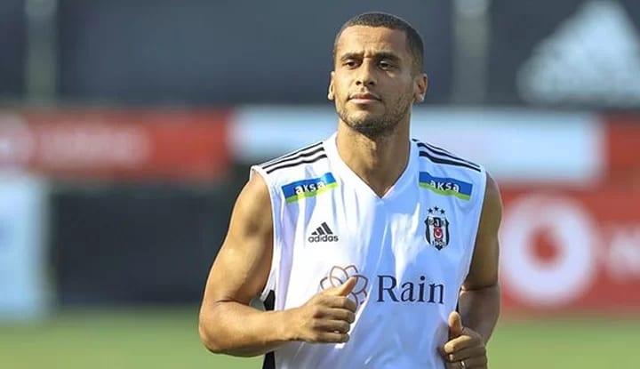 Beşiktaş’ta Welinton, Başakşehir maçında cezalı duruma düştü!