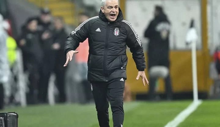 Beşiktaş'tan ayrılan Rıza Çalımbay transfer tekliflerini açıkladı!