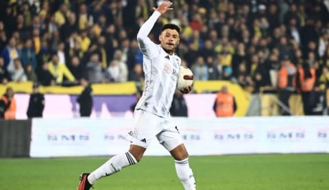 Beşiktaş'tan Fenerbahçe'ye karşı dikkat çeken istatistik!