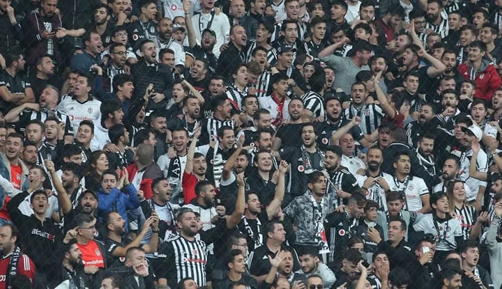 Beşiktaş'tan Galatasaray deplasmanına gidecek taraftarlara önemli duyuru!