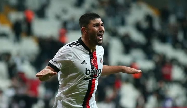 Beşiktaş'tan Güven Yalçın'a son teklif ve mesaj