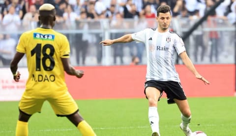 Beşiktaş’tan Salih Uçan’ın sakatlığı hakkında açıklama!