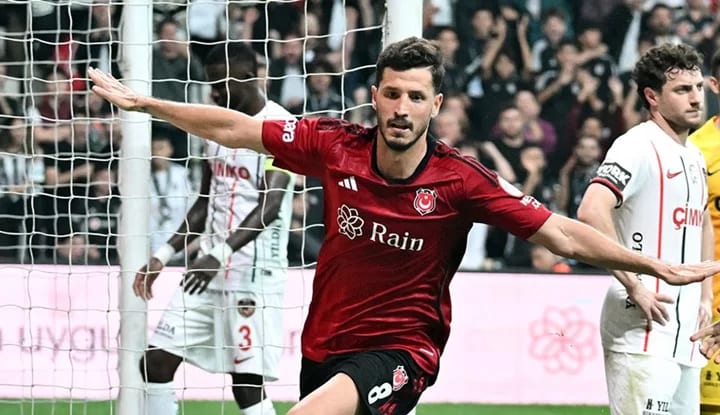 Beşiktaş’tan son dakika Salih Uçan açıklaması!