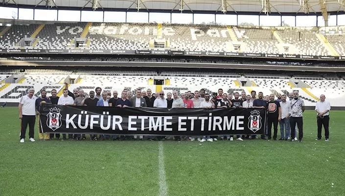Bilgihan Sürmen, Beşiktaş taraftar gruplarının temsilcileriyle buluştu