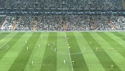 Borussia Dortmund kulübesinde çarpıcı görüntü! Geceye damga vurdu!