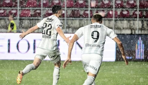 Burak Yılmaz sol bek için kararını verdi!