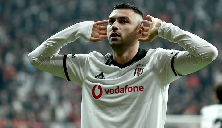 Burak Yılmaz'ın başlangıç tarihi belli oldu!