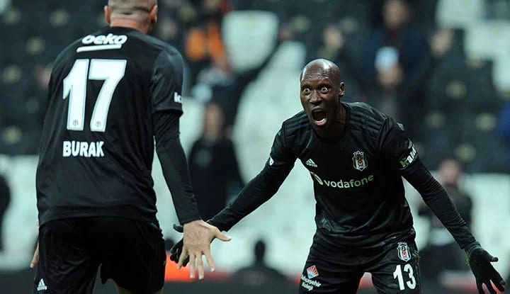 Vodafone Park'ta Atiba pankartı açılacak! İşte hazırlanan pankart...
