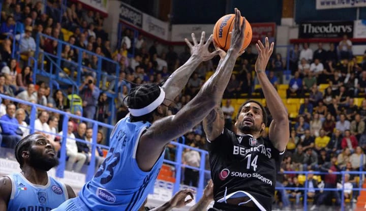 Beşiktaş Sompo Sigorta gruptaki 4.karşılaşmadan mağlubiyet ile ayrıldı!
