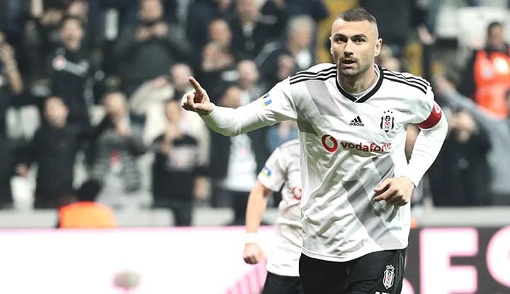 Burak Yılmaz, kendi rekoruna ulaştı!