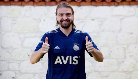 Caner Erkin, resmen Fenerbahçe'de!