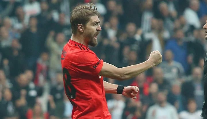 Caner Erkin'e Süper Lig'den sürpriz talip