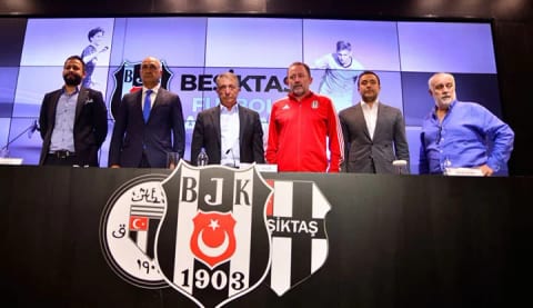 Beşiktaş'ta Mehmet Ekşi için basın toplantısı düzenlendi! İşte tüm açıklamalar...
