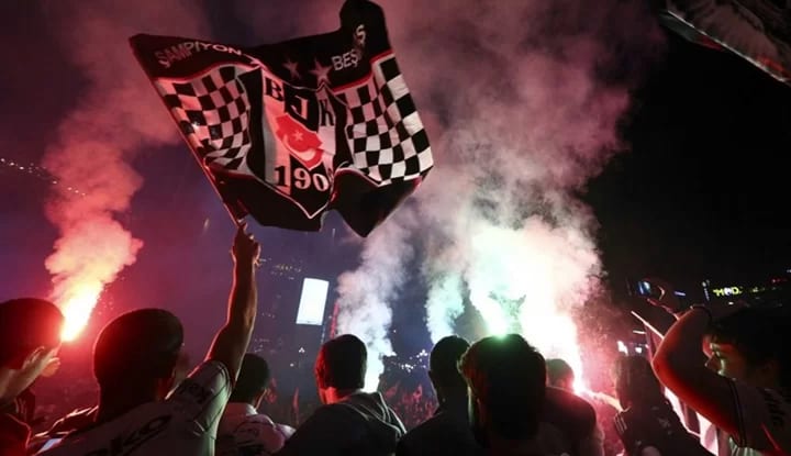 Çarşı grubundan flaş açıklama! “Haklı olduğumuz davamızda susma!”