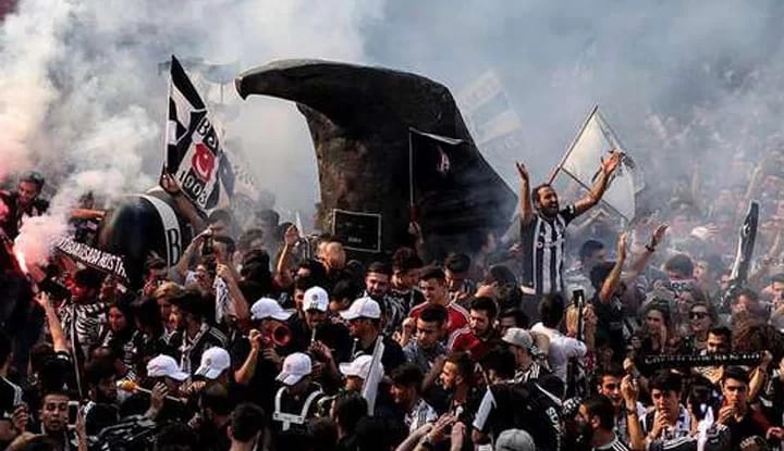 Çarşı'dan protesto açıklaması!