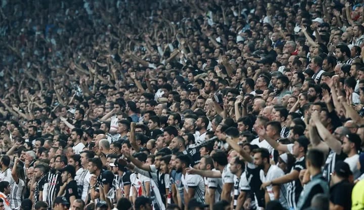 Vodafone Park'ta müthiş destek!