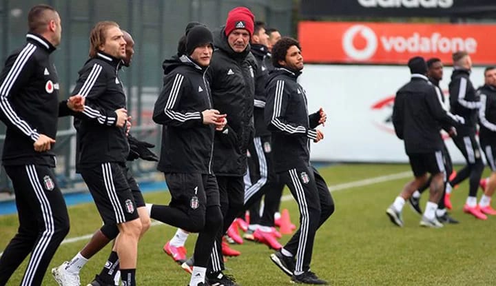 Beşiktaş'ta Trabzonspor maçı hazırlıkları başladı