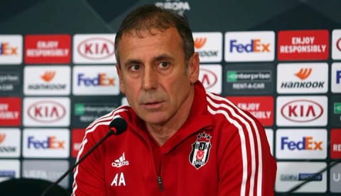 Beşiktaş'ta Abdullah Avcı, kadro kurmakta zorlanıyor!