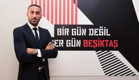 Cenk Tosun, Beşiktaş'ta! Beşiktaş'tan resmi açıklama!