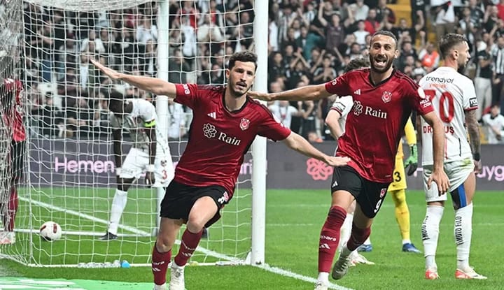Cenk Tosun ve Salih Uçan'ın istediği para belli oldu!
